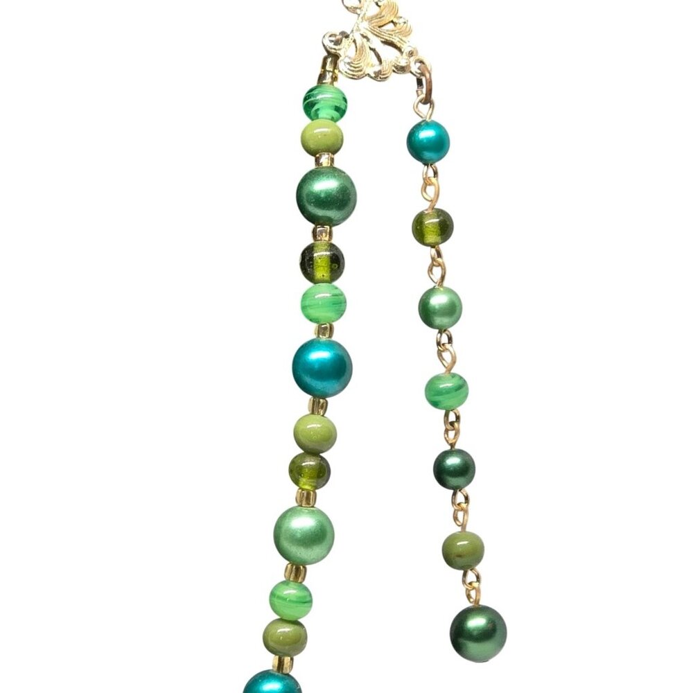 Vintage Beaded Statement Necklace Gold Tone 25" Green Glass & Pearlized Beads - Picture 2 of 5